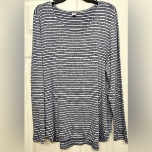 OLD NAVY LONG SLEEVE STRIPPED SWEATER.  Size XXL..